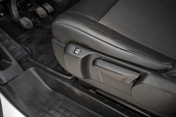 Opel Vivaro 10 of 21