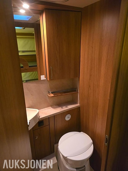 Knaus Royale 680 UFK alde varme 13 of 16