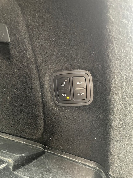 Porsche Cayenne S 11 of 14