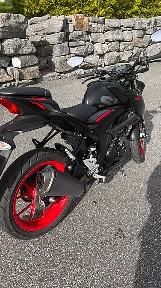 Suzuki GSX-S 125 3 of 9