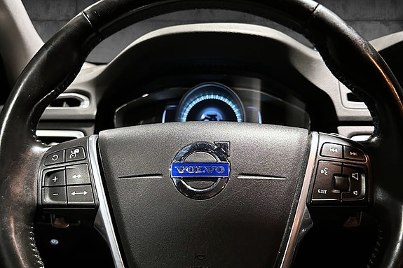 Volvo XC70 6 of 7