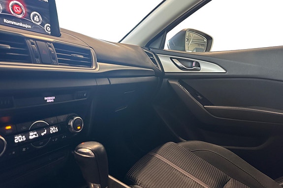 Mazda 3 12 of 21