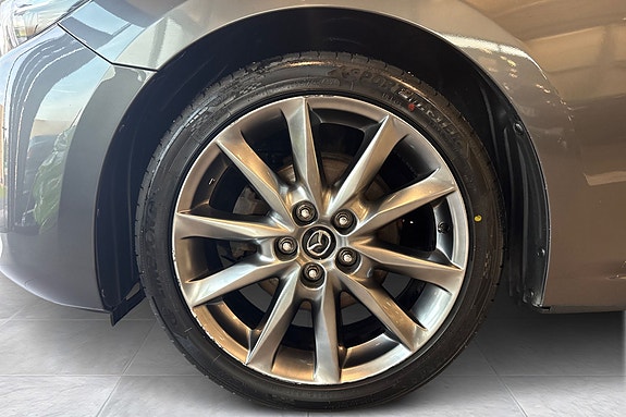 Mazda 3 9 of 21
