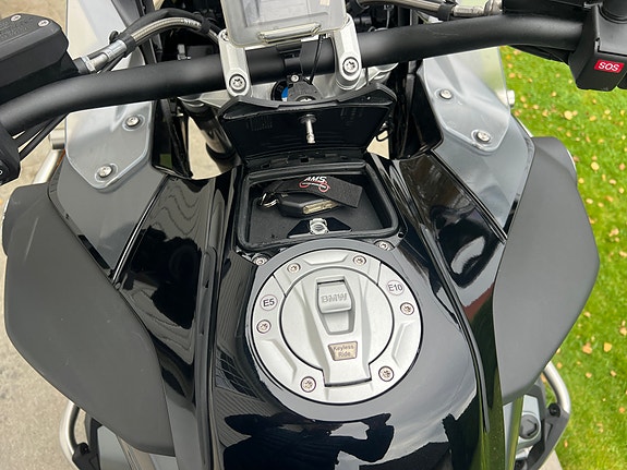 BMW R 1250 GS Adventure 9 of 13