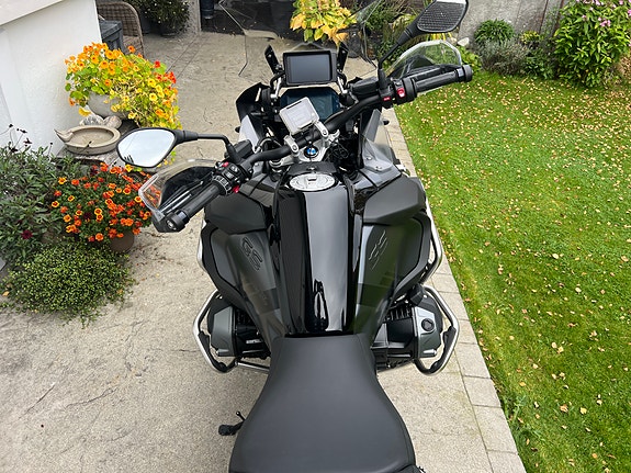 BMW R 1250 GS Adventure 7 of 13