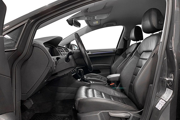 Volkswagen e-Golf VII 5 of 13