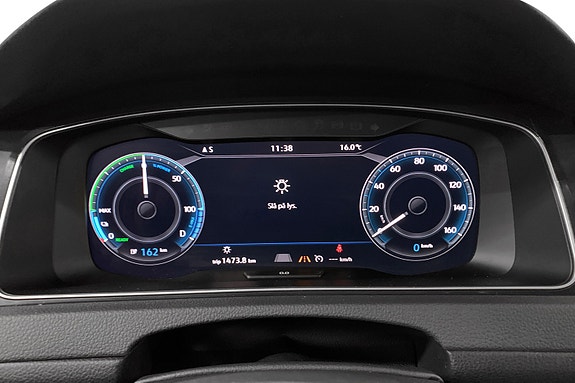 Volkswagen e-Golf VII 7 of 13