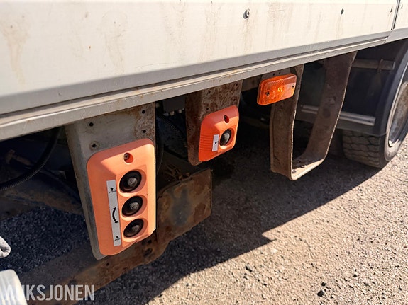 Volvo Fl 15 of 30