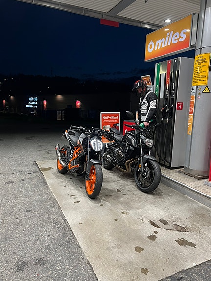 KTM 125 Duke 2 of 10
