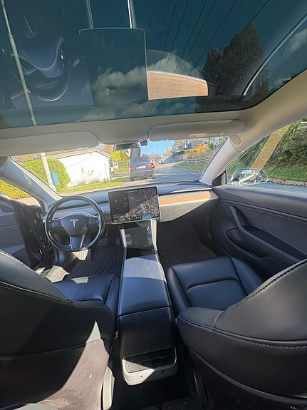 Tesla Model 3 13 of 20