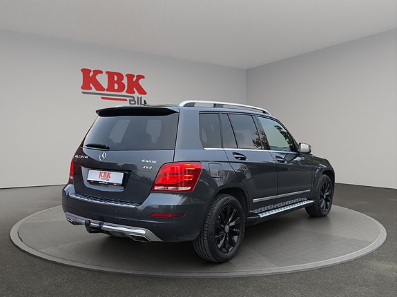 Mercedes-Benz GLK220 5 of 30