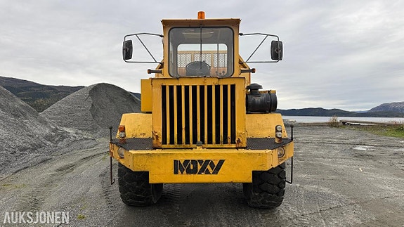 Moxy D16B Dumper, 6x6, 13 882 timer 2 of 30
