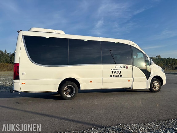 Mercedes-Benz 2023 Iles Automotive Sprinter 17-seters minibuss, Automat, Rullestolrampe, 123.931km 6 of 30