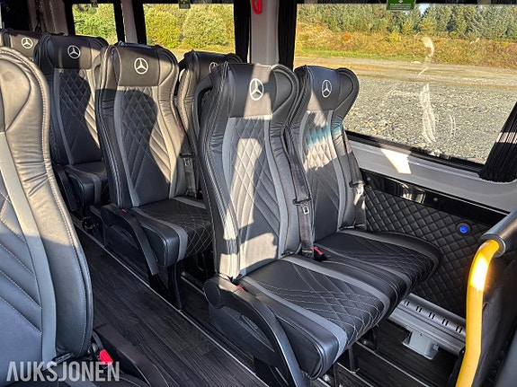 Mercedes-Benz 2023 Iles Automotive Sprinter 17-seters minibuss, Automat, Rullestolrampe, 123.931km 29 of 30