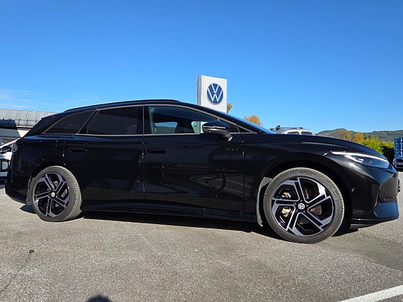Volkswagen ID.7 5 of 15