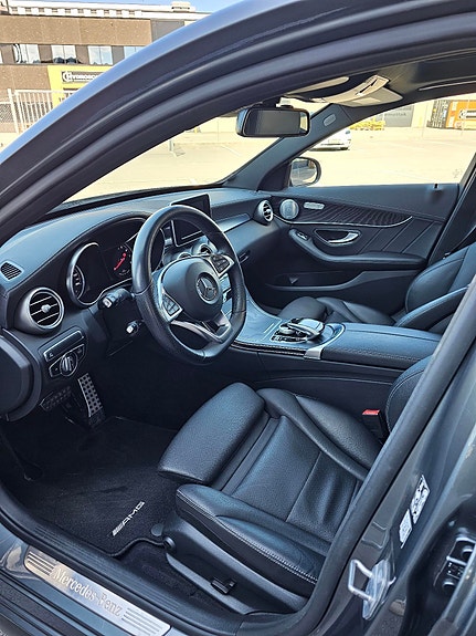 Mercedes-Benz C350 e 11 of 30
