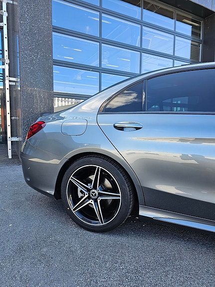 Mercedes-Benz C350 e 7 of 30
