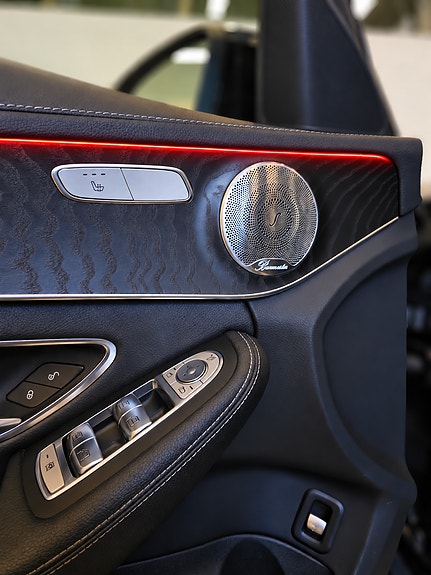 Mercedes-Benz C350 e 30 of 30