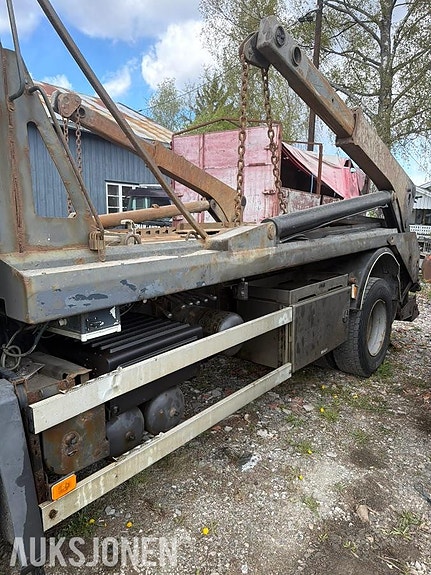 Volvo FM 300 4X2 6 of 14