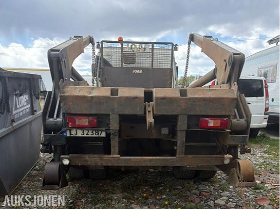 Volvo FM 300 4X2 5 of 14