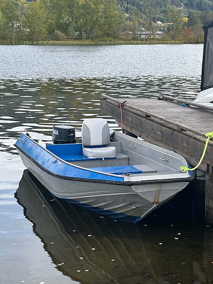 Buster med 20hk Yamaha selges 3 of 5