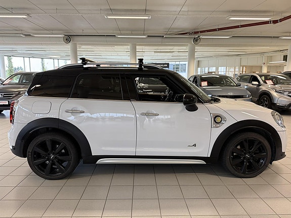 MINI Countryman Cooper SE 5 of 30
