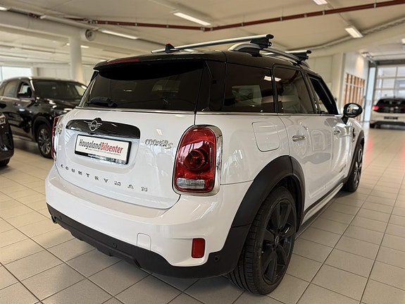 MINI Countryman Cooper SE 4 of 30