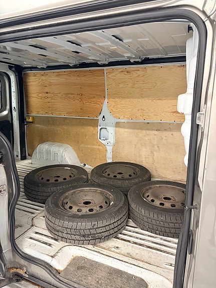 Opel Vivaro 23 of 24
