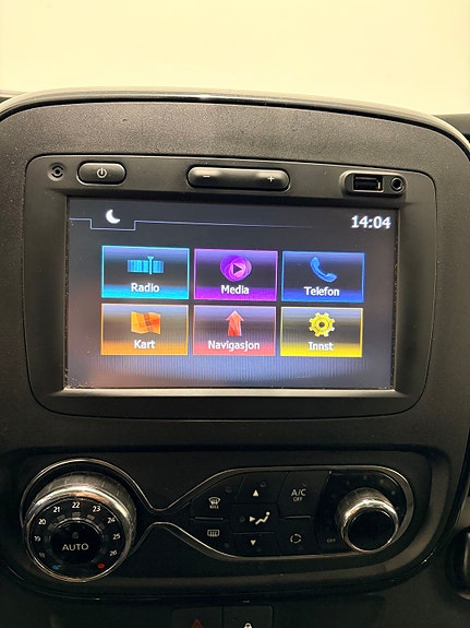 Opel Vivaro 19 of 24