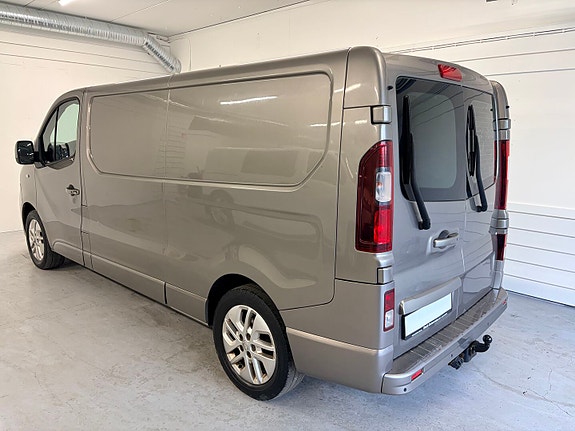 Opel Vivaro 7 of 24