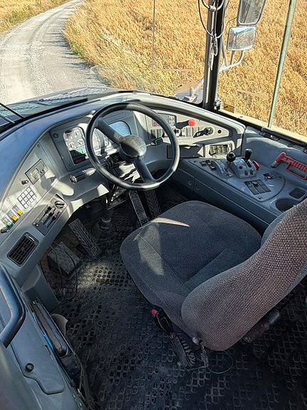 Volvo A25E 14 of 17