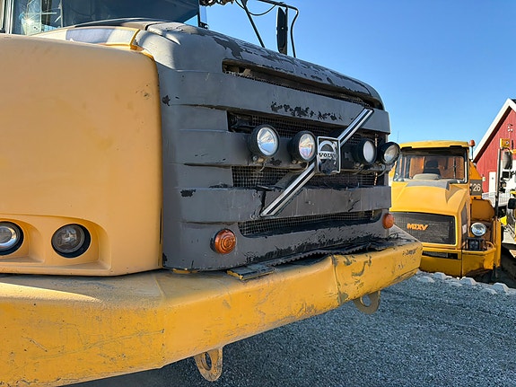 Volvo A25E 10 of 17