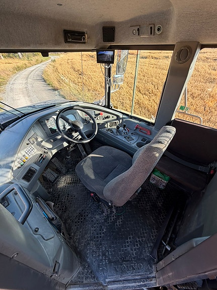 Volvo A25E 15 of 17