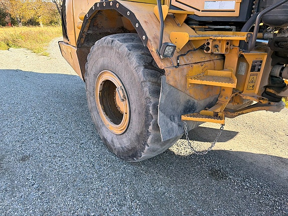 Volvo A25E 5 of 17