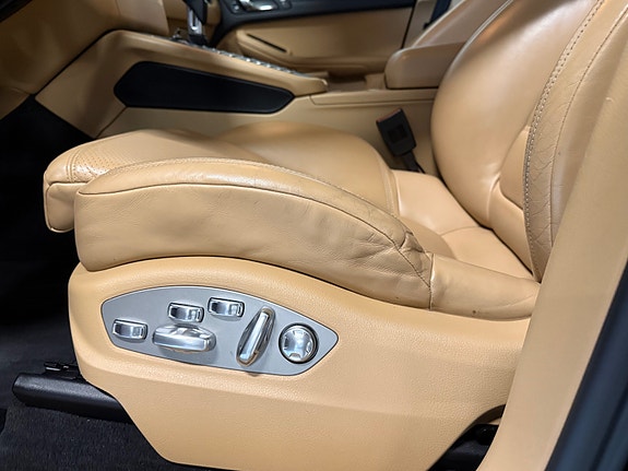 Porsche Macan 17 of 29