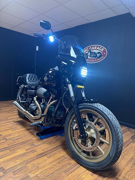 Harley-Davidson FXDLS Dyna Low Rider S 3 of 21