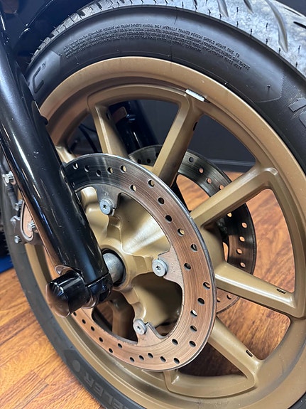 Harley-Davidson FXDLS Dyna Low Rider S 5 of 21