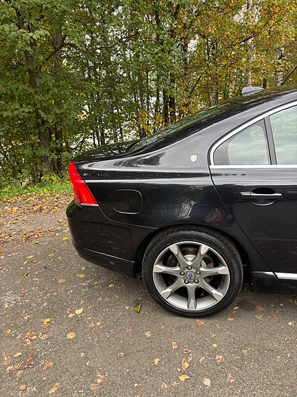 Volvo S80 13 of 21