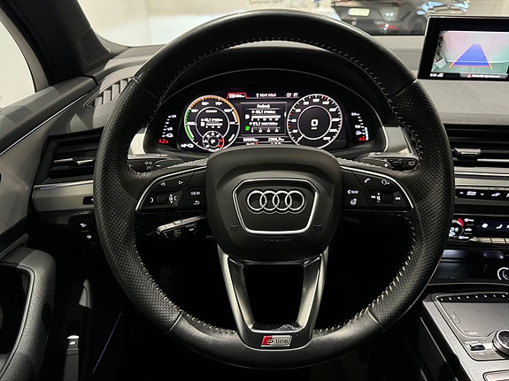 Audi Q7 14 of 30