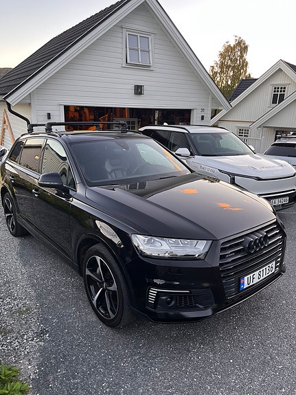 Audi Q7 12 of 30