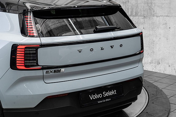 Volvo EX30 6 of 26