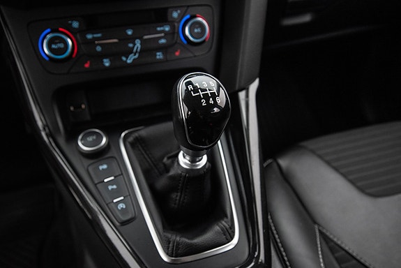 Ford Focus 15 of 25