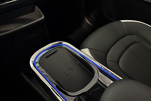 JAC E30X 13 of 23