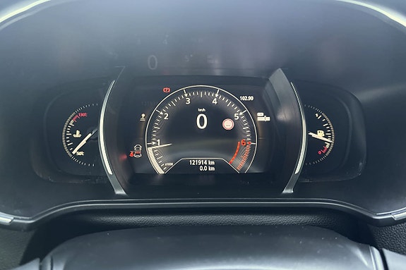 Renault Megane 12 of 18