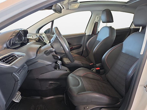 Peugeot 208 20 of 21