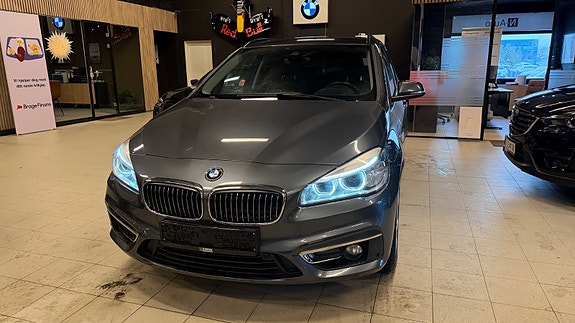 BMW 225xe 4 of 22