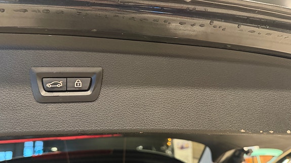 BMW 225xe 17 of 22