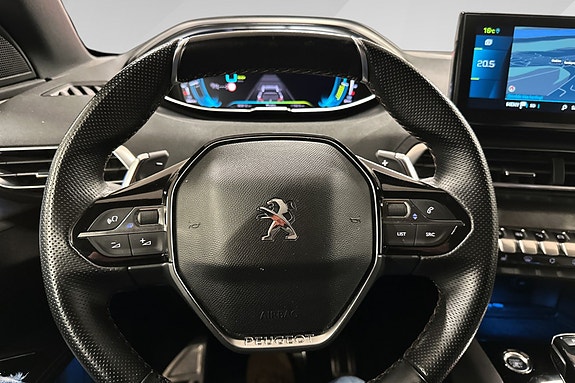 Peugeot 3008 16 of 24