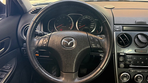 Mazda 6 26 of 30