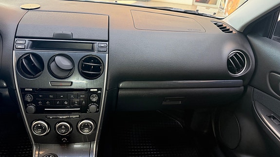 Mazda 6 25 of 30